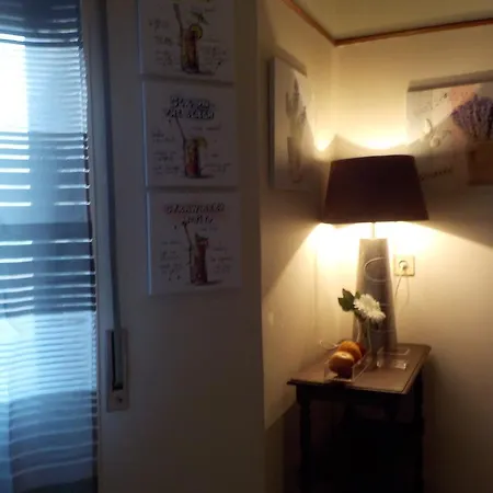 Cosy House In Saldanha Daire Lisboa