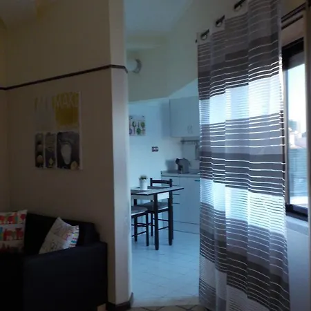 Cosy House In Saldanha شقة Lisboa